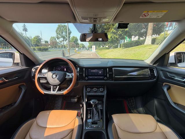 Skoda GT 2019 thumb 4