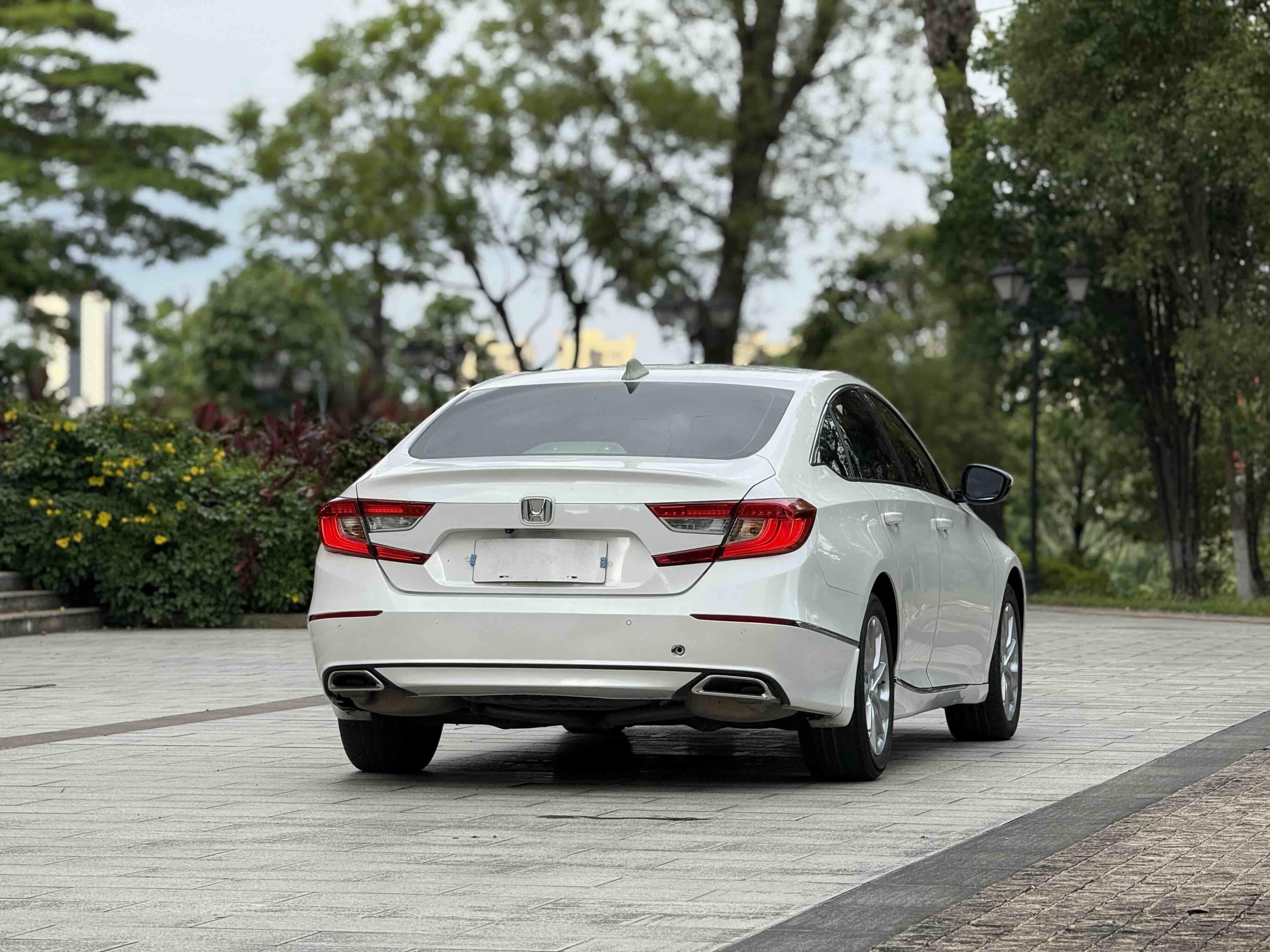 Honda Accord 2018 thumb 4