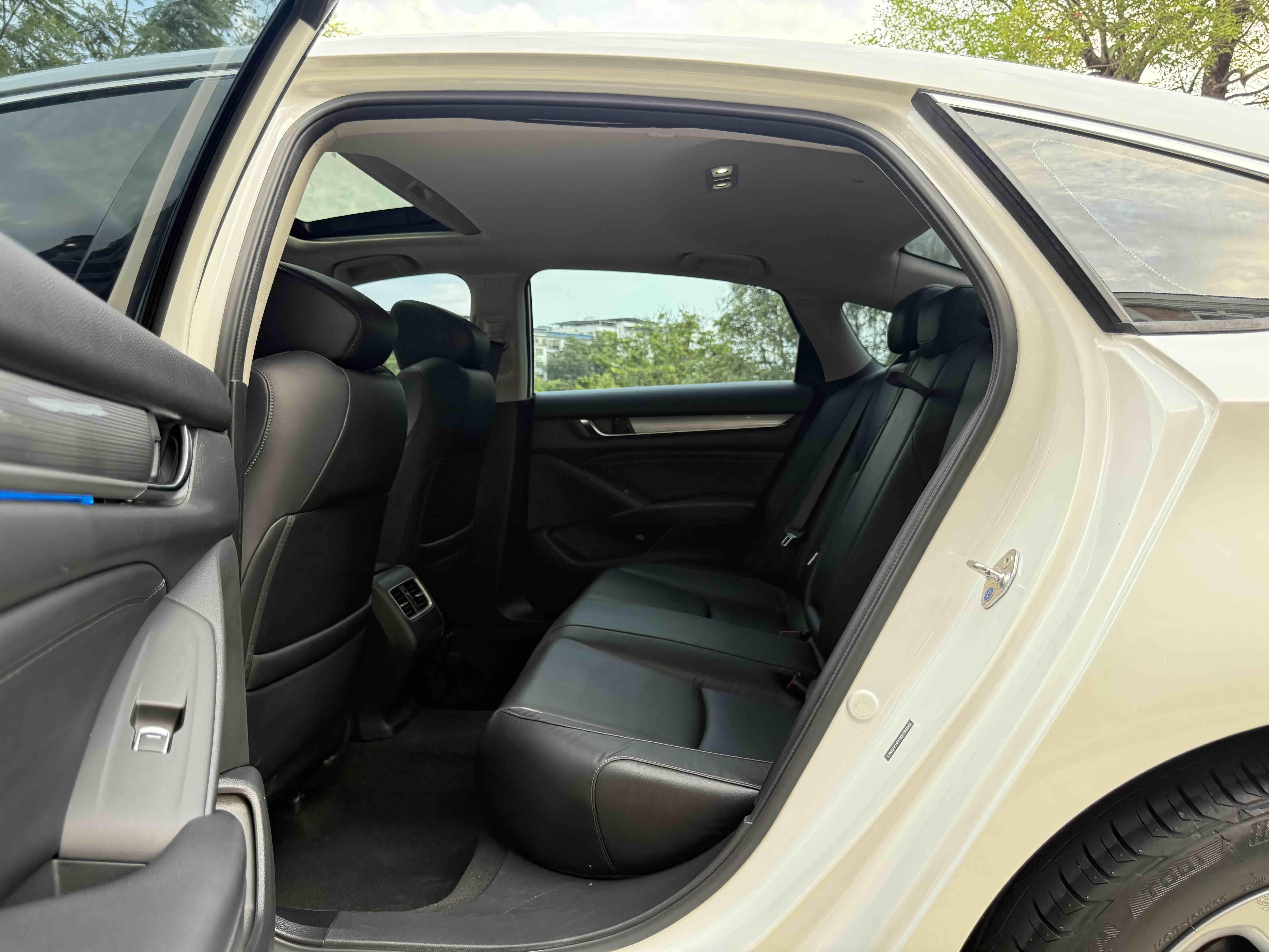 Honda Accord 2018 thumb 7