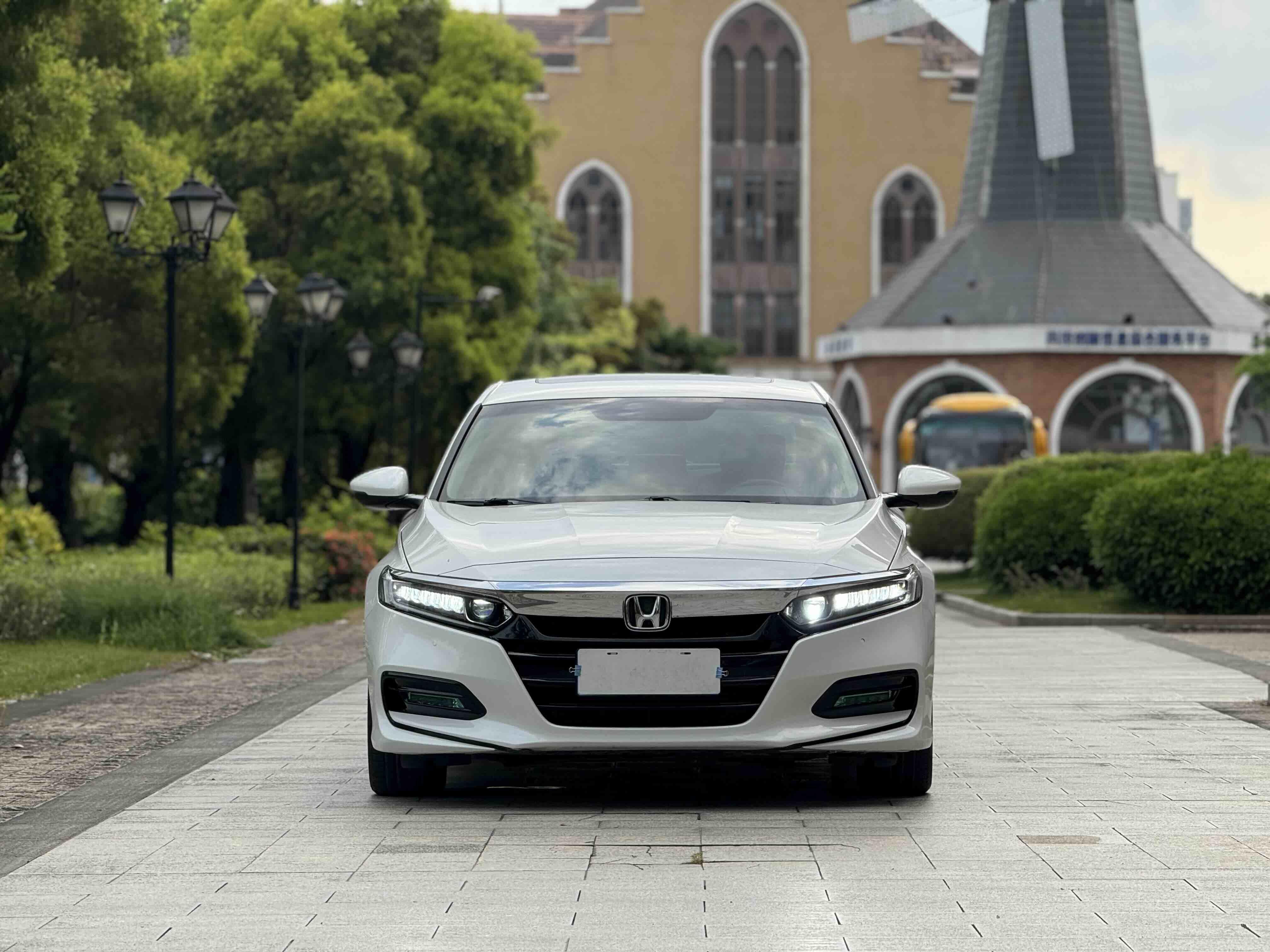 Honda Accord 2018 thumb 9