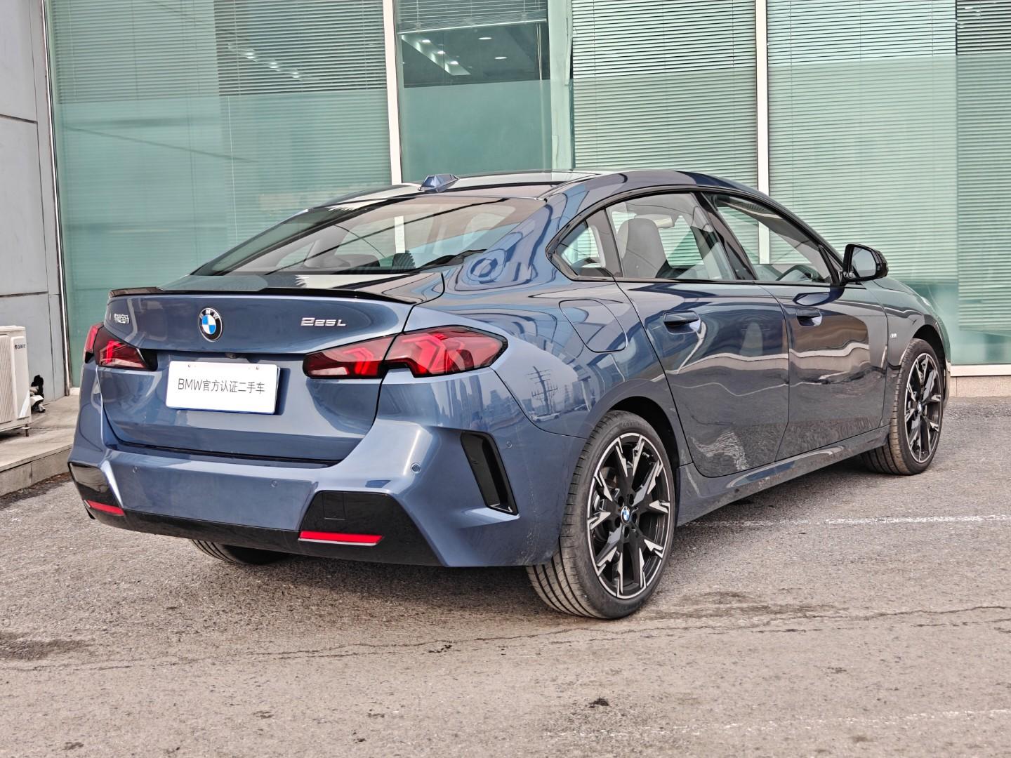 BMW 2 серии 2025 thumb 3