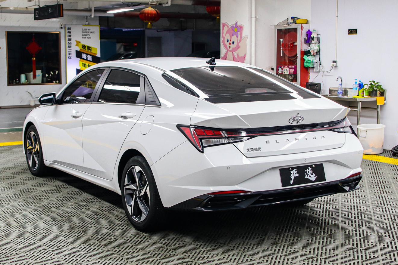 Hyundai Elantra 2022 thumb 2