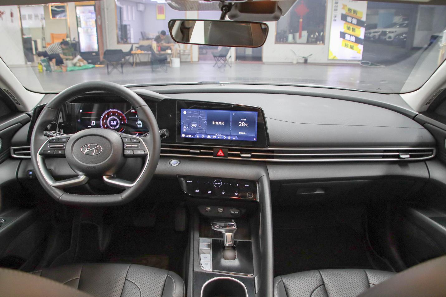Hyundai Elantra 2022 thumb 9