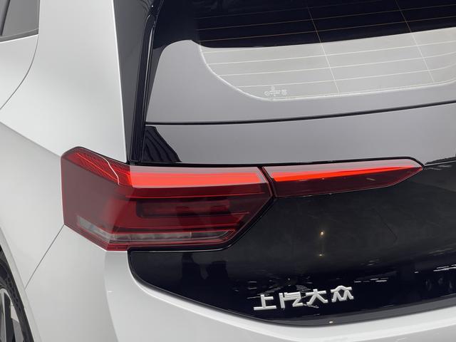 Volkswagen ID.3 2025 thumb 11