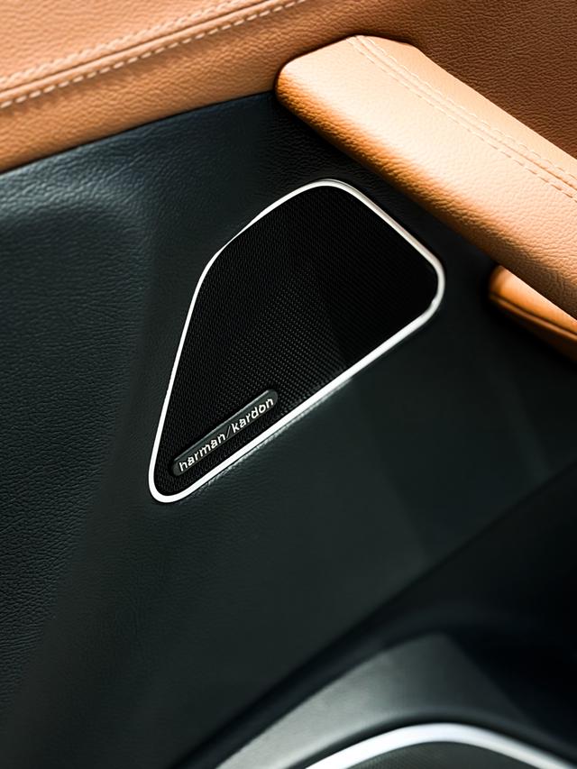 Maserati Levante 2016 thumb 10