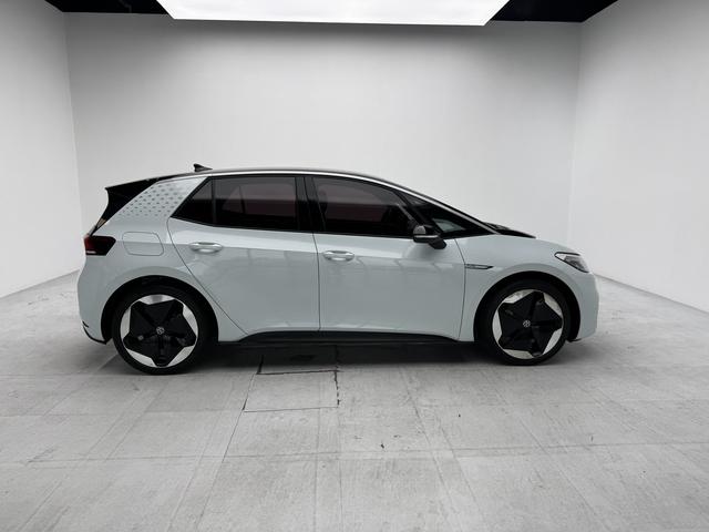 Volkswagen ID.3 2023 thumb 6
