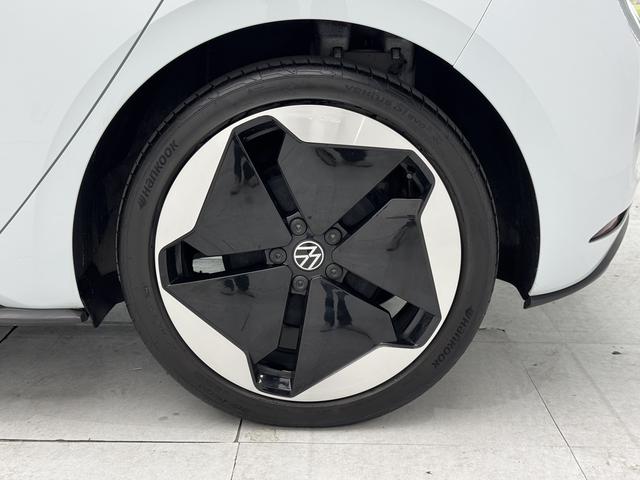 Volkswagen ID.3 2023 thumb 7