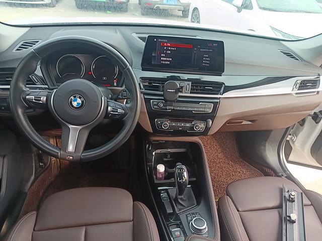 BMW X1 2020 thumb 3