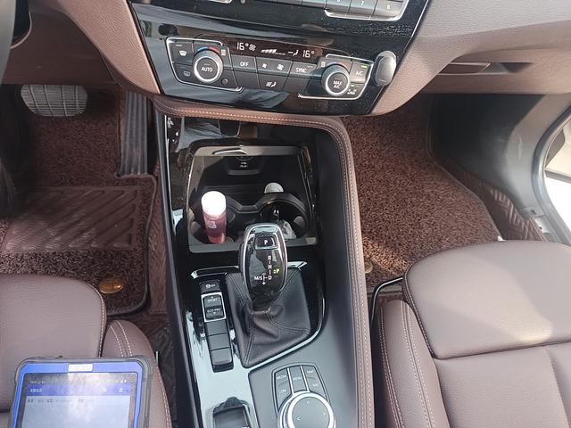 BMW X1 2020 thumb 7