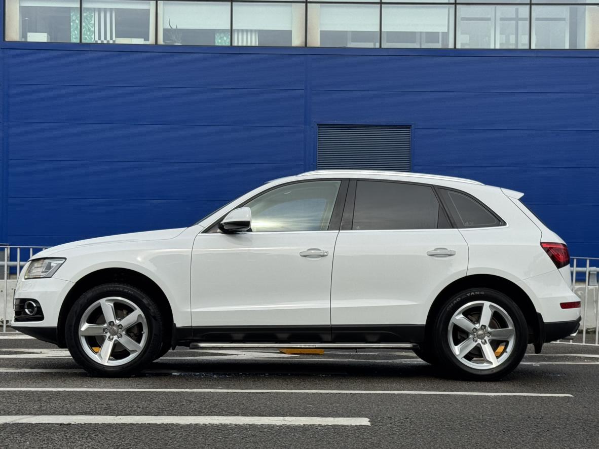 Audi Q5 2017 thumb 2