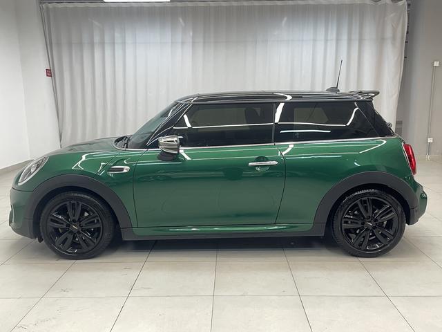 Mini Hatch 2021 thumb 2