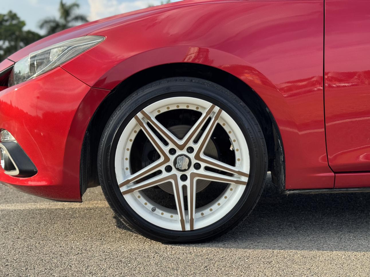Mazda 3 2014 thumb 8