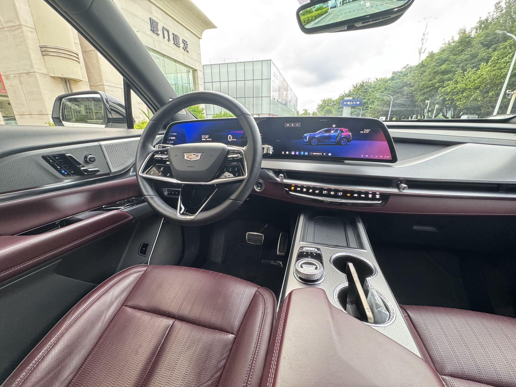 Cadillac XT5 2025 thumb 12