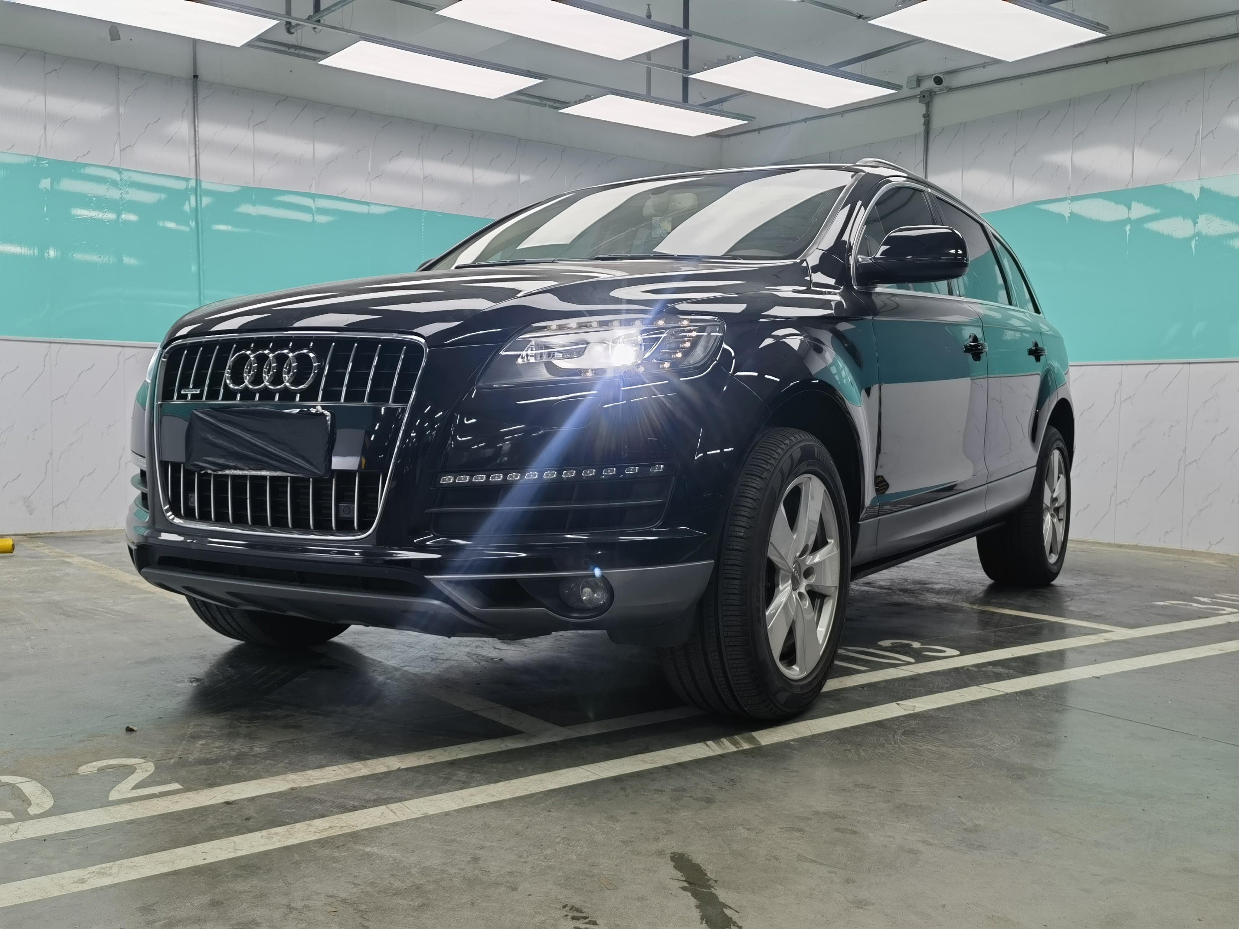 Audi Q7 2014 thumb 11