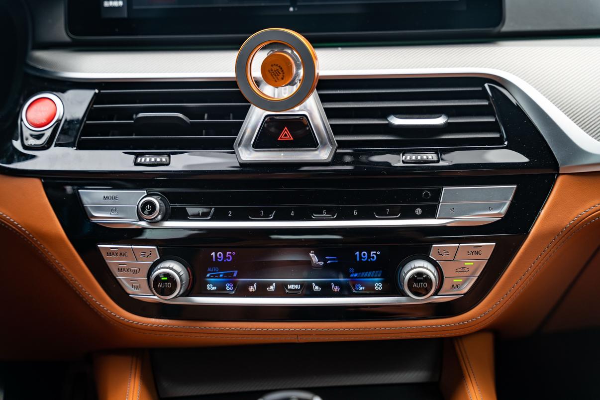 BMW M5 2018 thumb 9