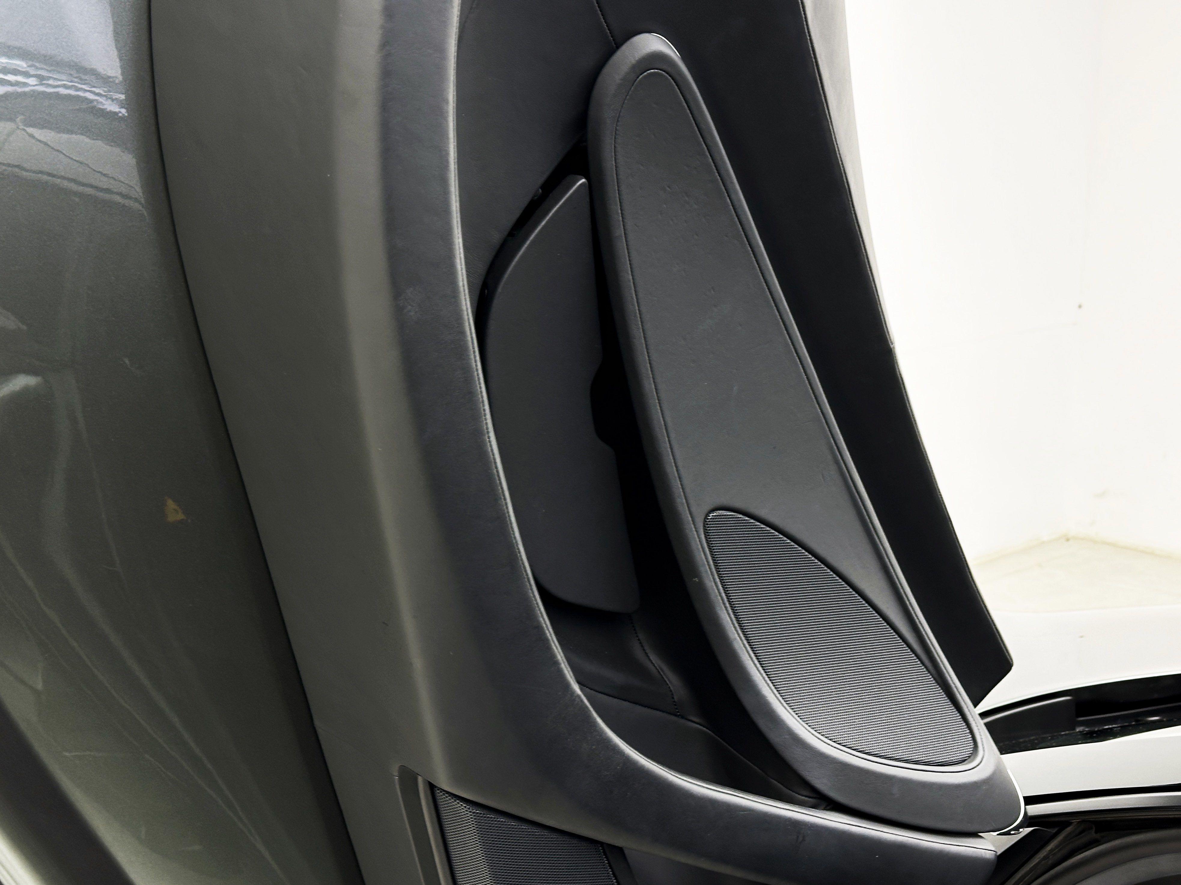 McLaren GT 2019 thumb 7
