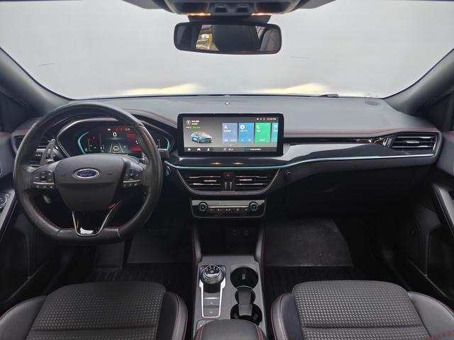 Ford Focus ST 2021 thumb 12
