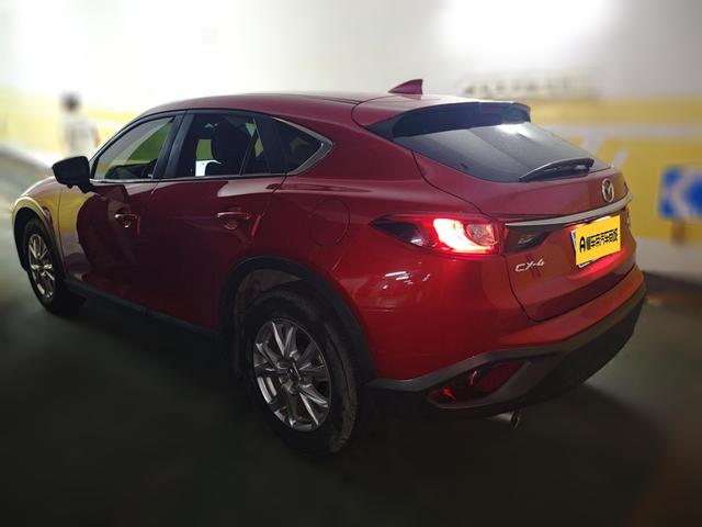 Mazda CX-4 2018 thumb 2