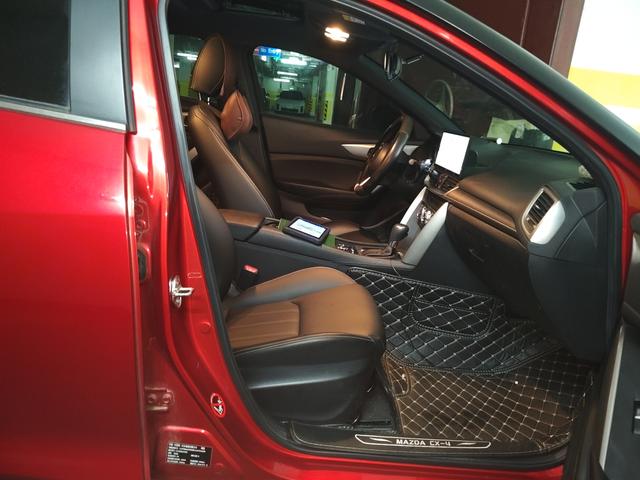 Mazda CX-4 2018 thumb 9