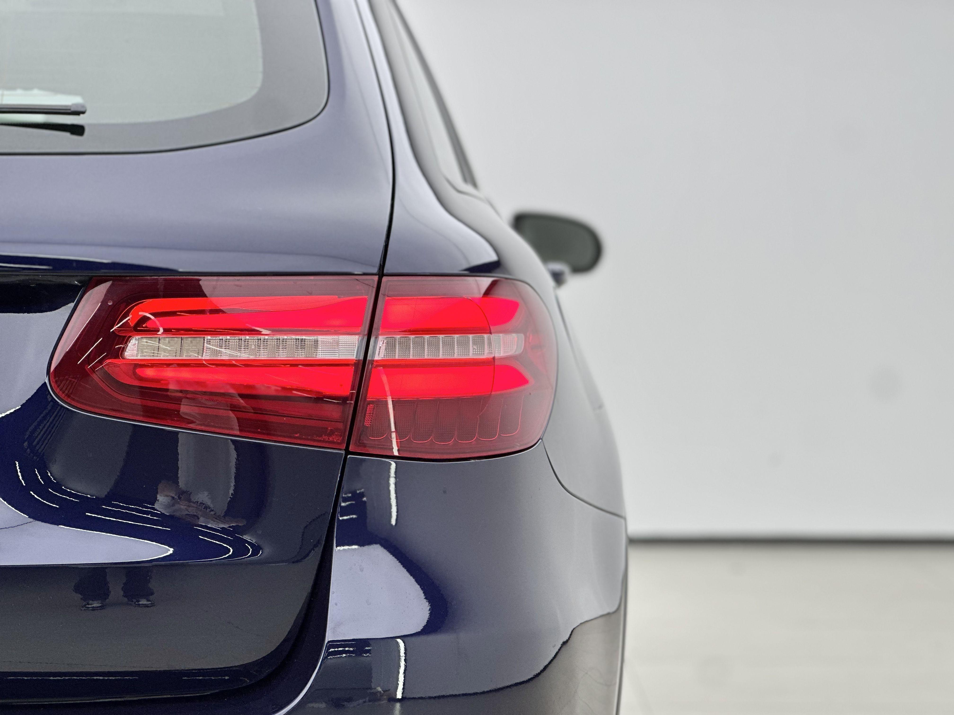 Mercedes-Benz GLC 2018 thumb 6