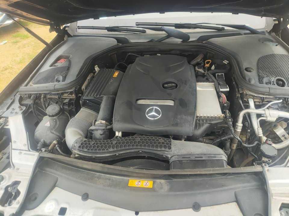 Mercedes-Benz E-Класс 2016 thumb 2