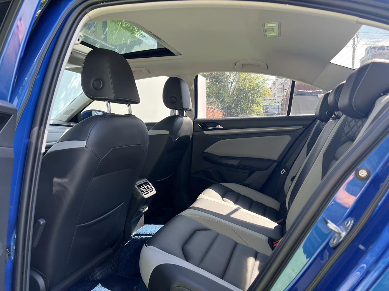 Volkswagen Bora 2023 thumb 7