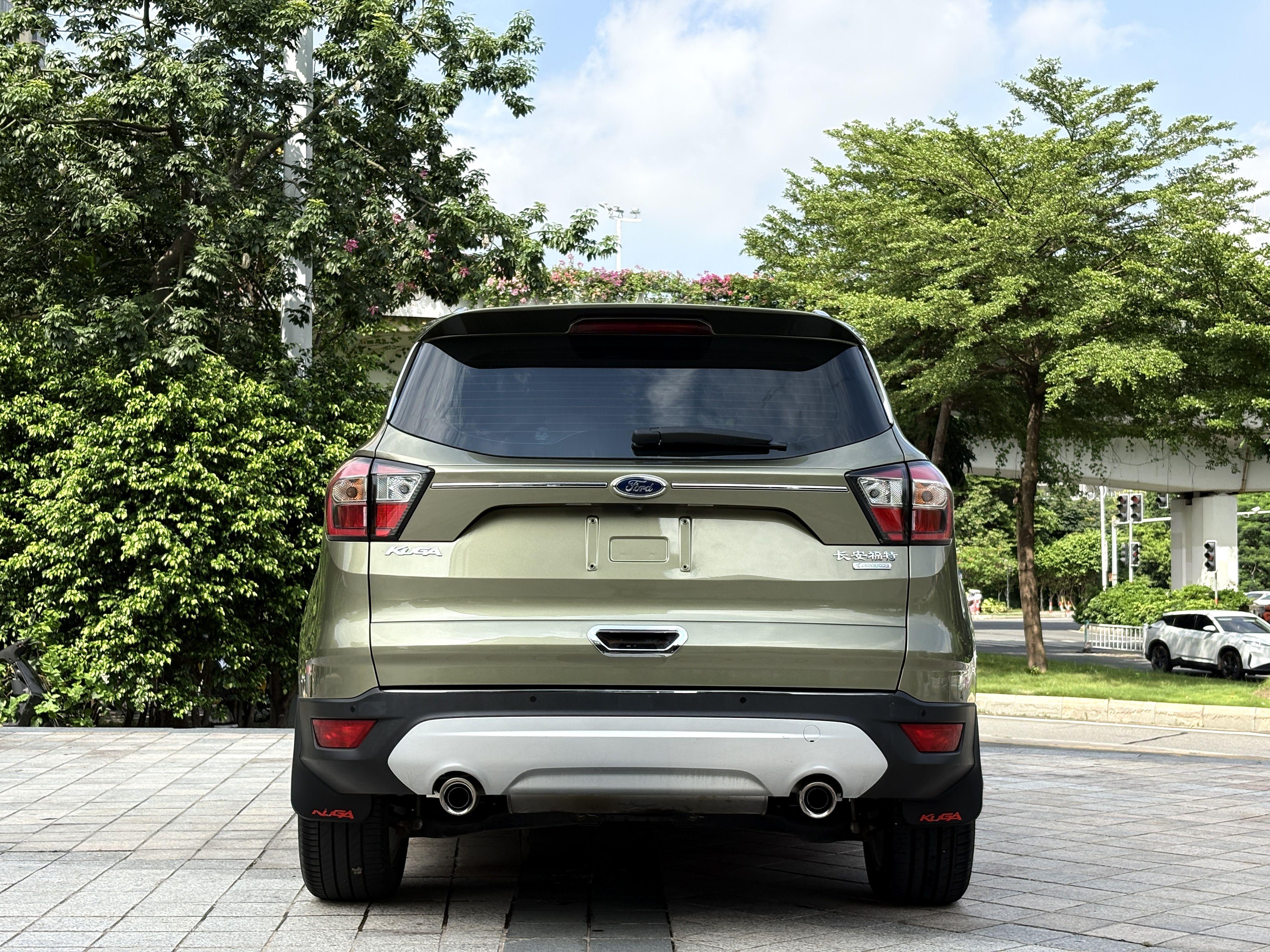 Ford Kuga 2017 thumb 3