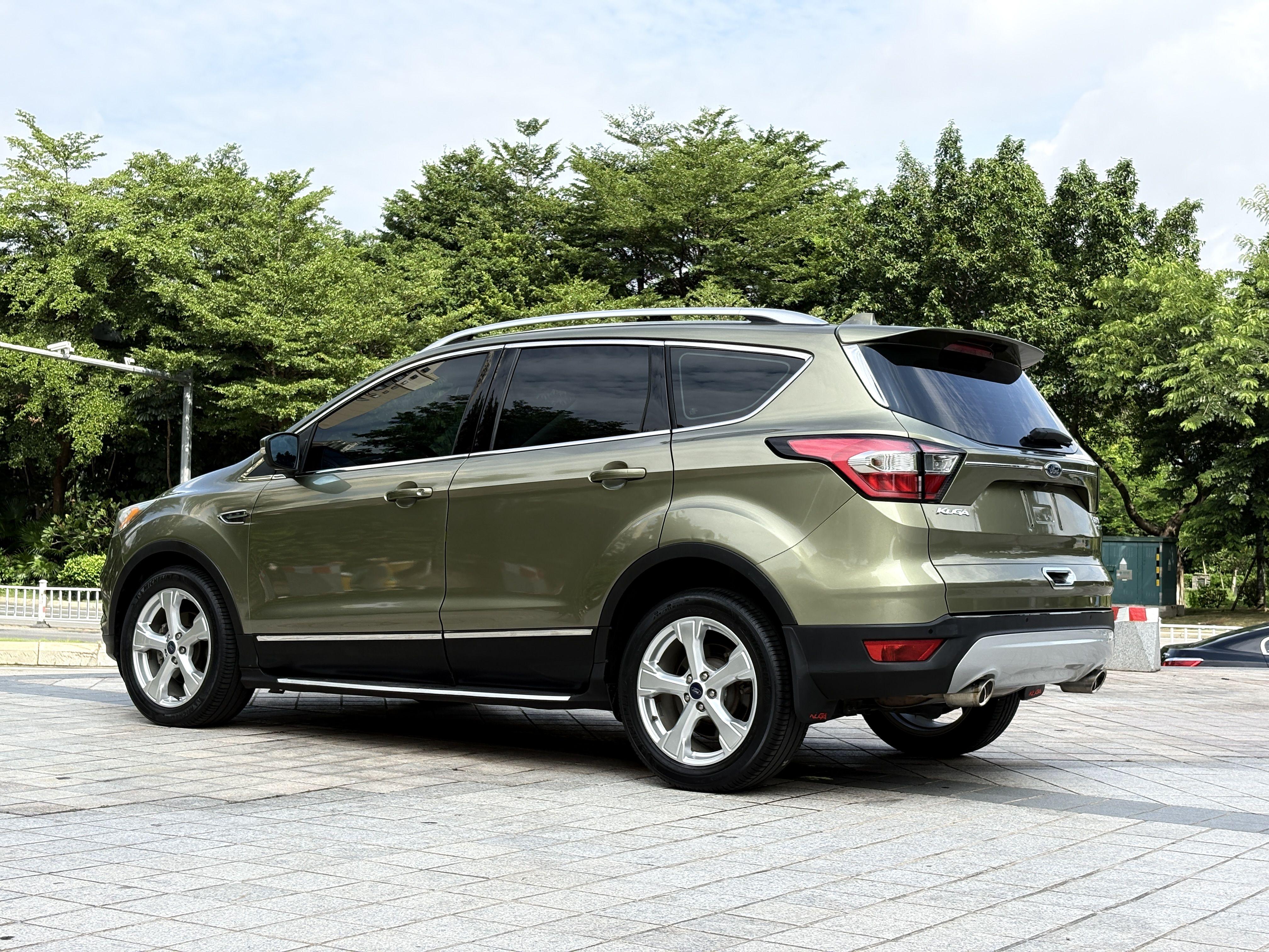 Ford Kuga 2017 thumb 11