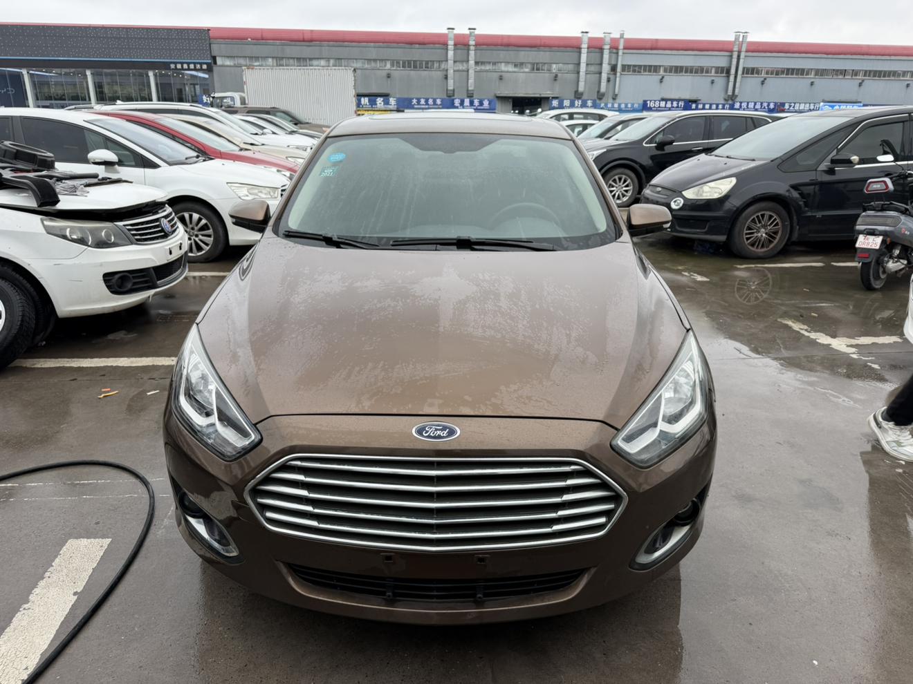 Ford Focus 2017 thumb 10