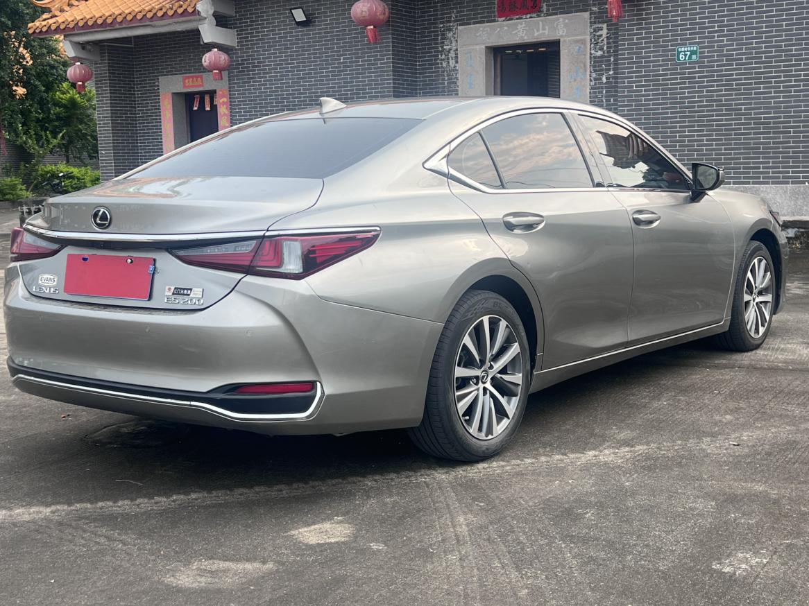 Lexus ES 2020 thumb 4