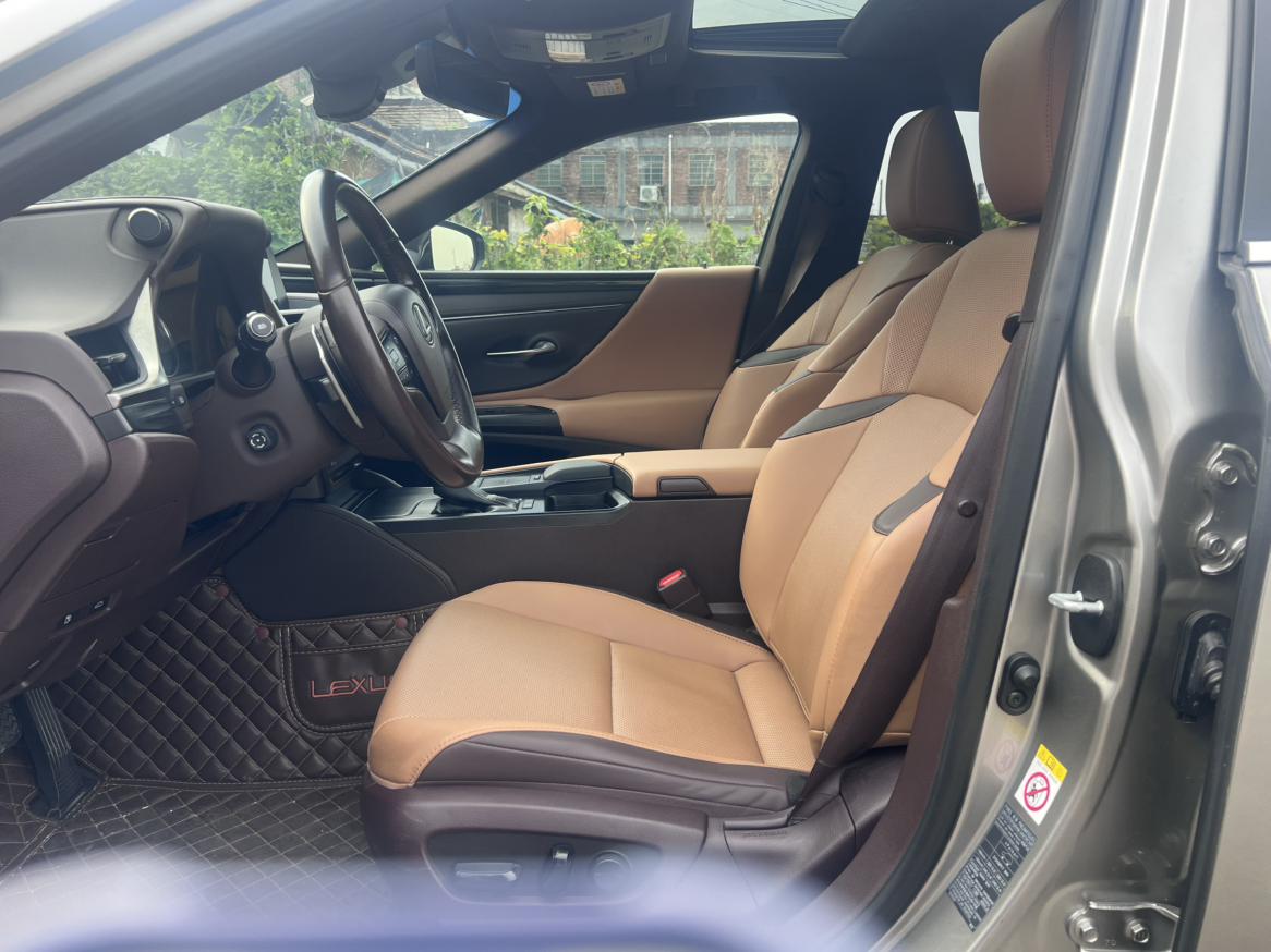 Lexus ES 2020 thumb 6