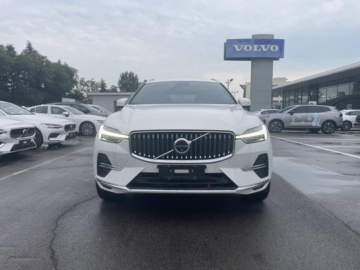Volvo XC60 2024 thumb 11