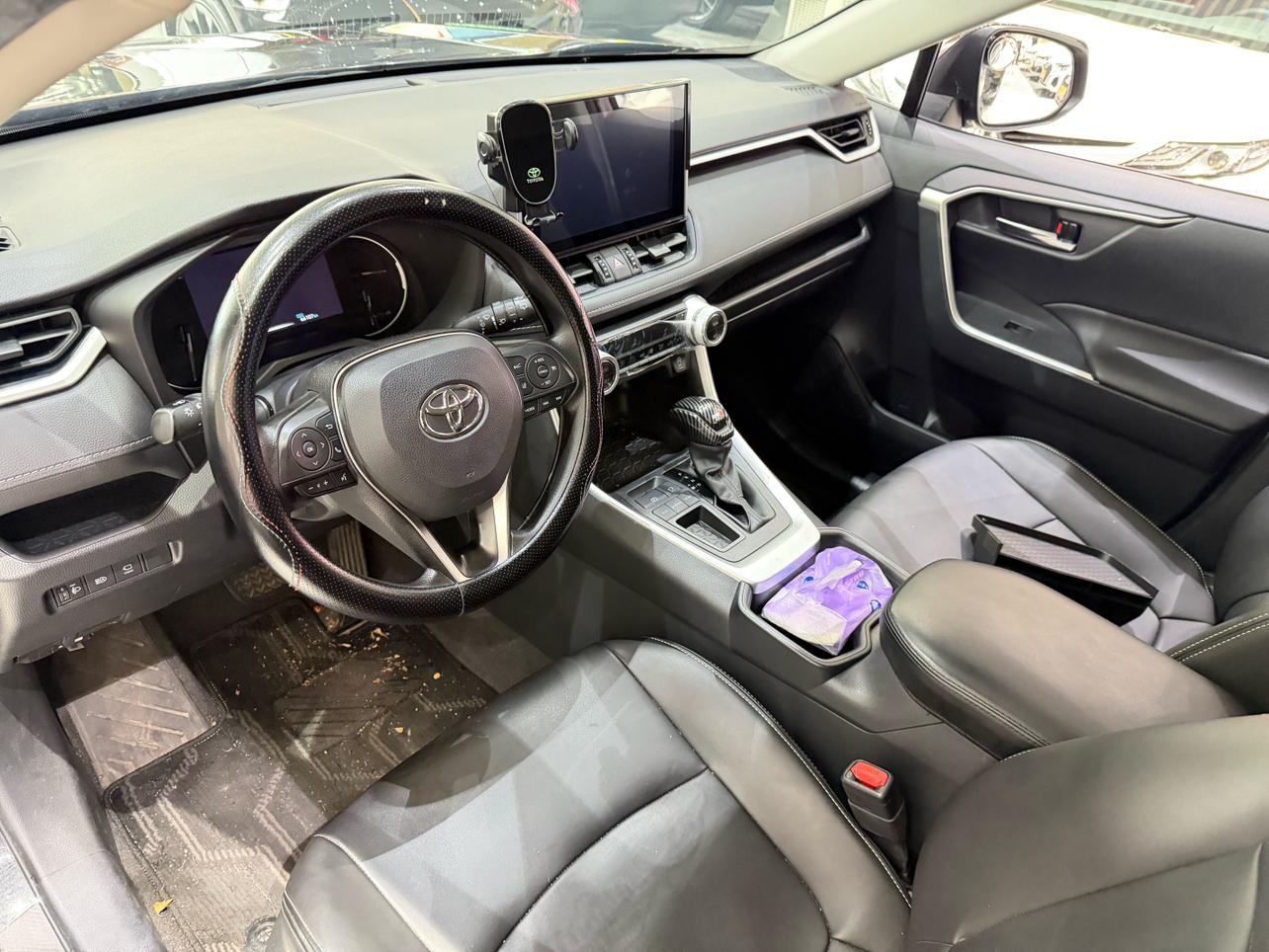 Toyota RAV4 2022 thumb 9