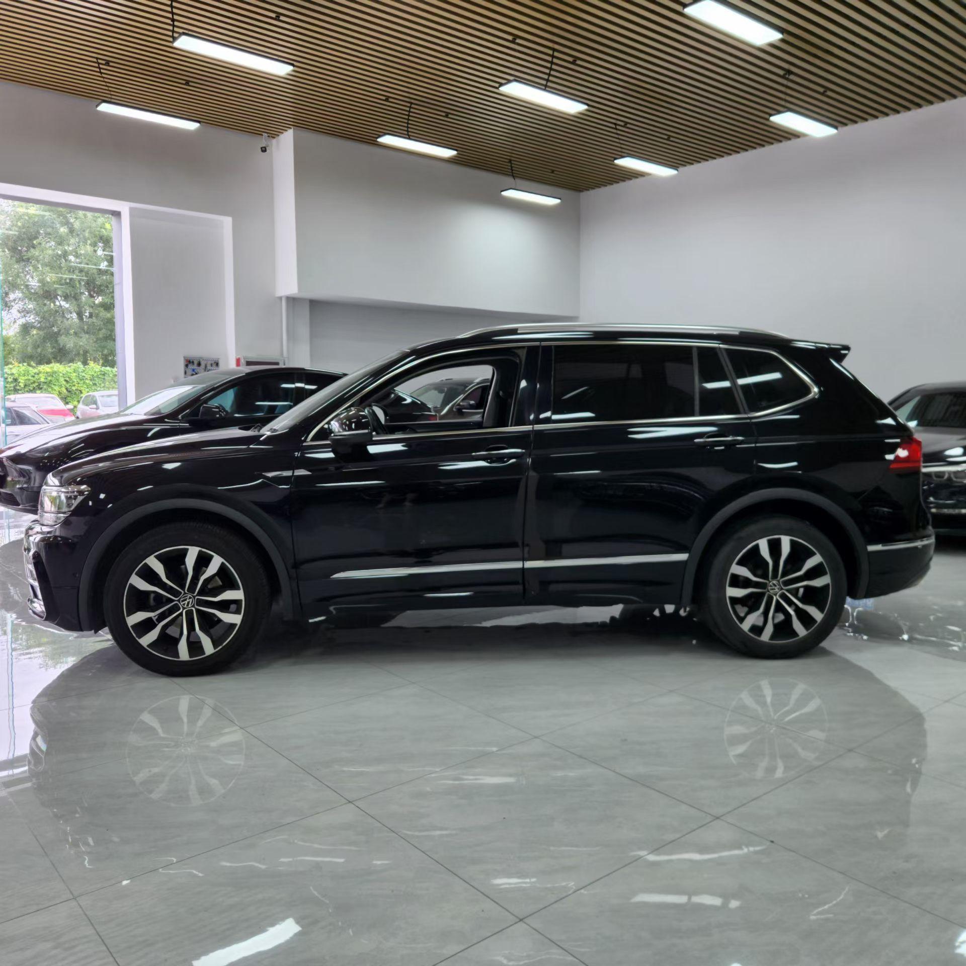 Volkswagen Tiguan 2021 thumb 10