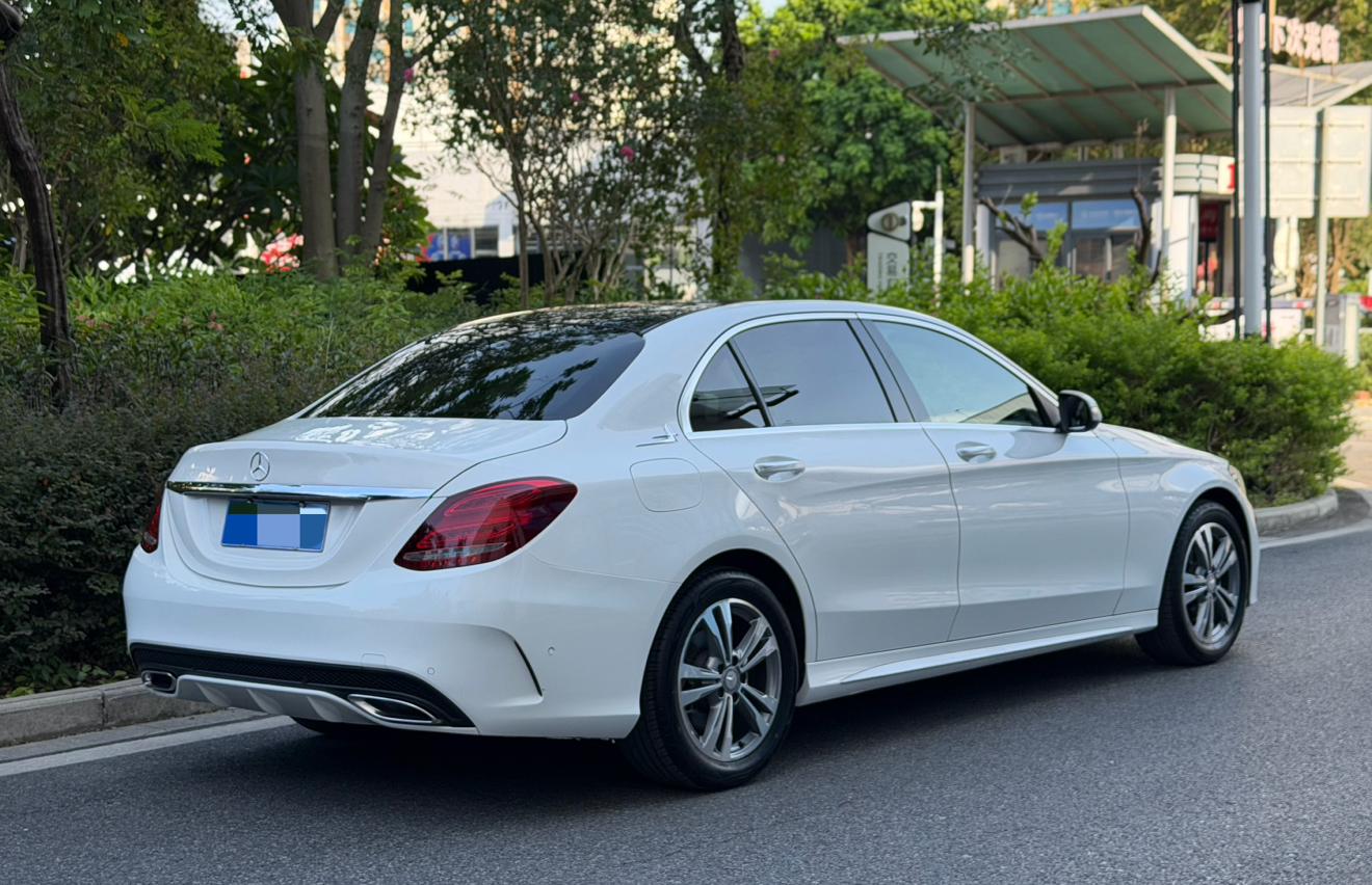 Mercedes-Benz C-Класс 2015 thumb 4
