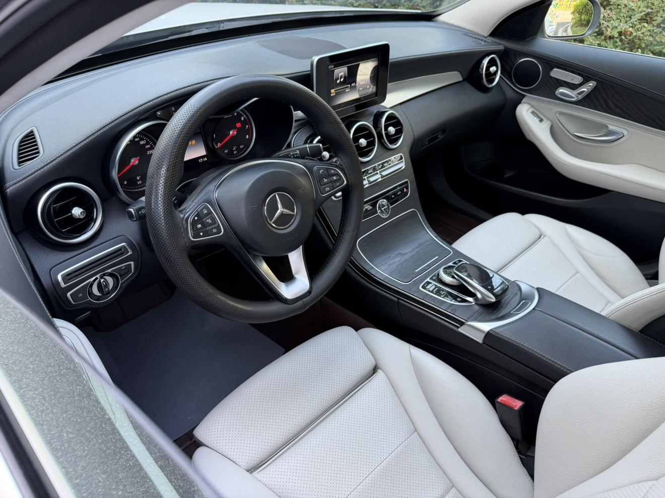 Mercedes-Benz C-Класс 2015 thumb 6