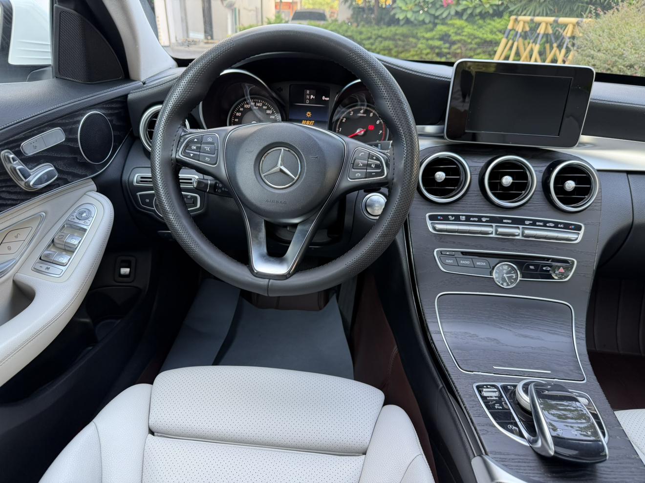 Mercedes-Benz C-Класс 2015 thumb 9