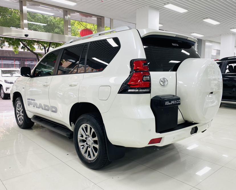 Toyota Land Cruiser Prado 2019 thumb 2