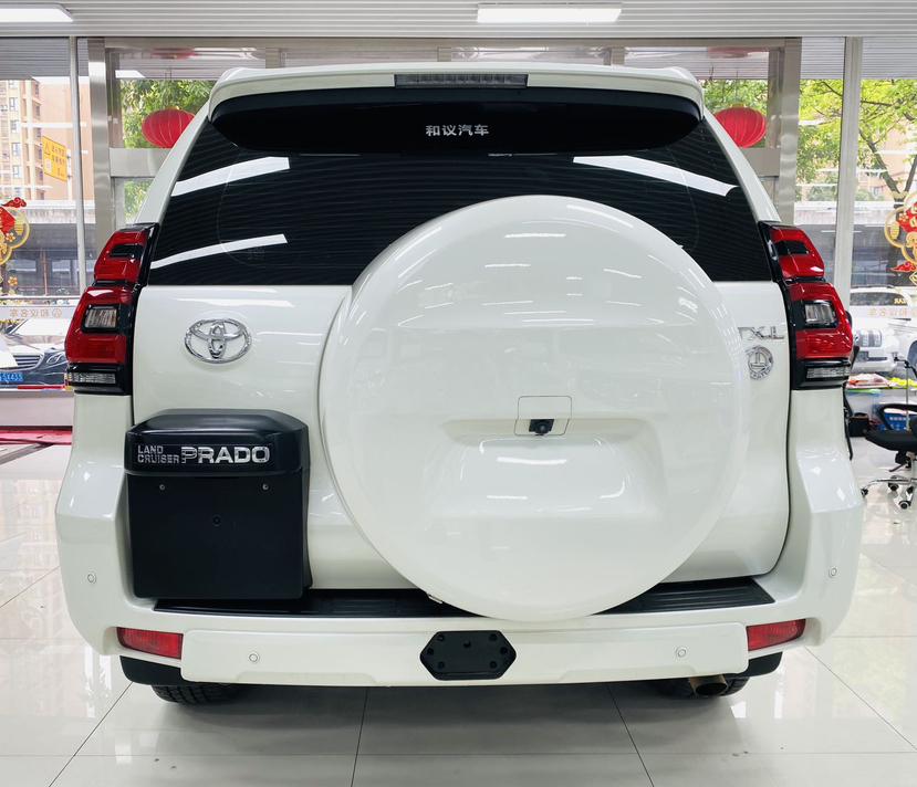 Toyota Land Cruiser Prado 2019 thumb 3