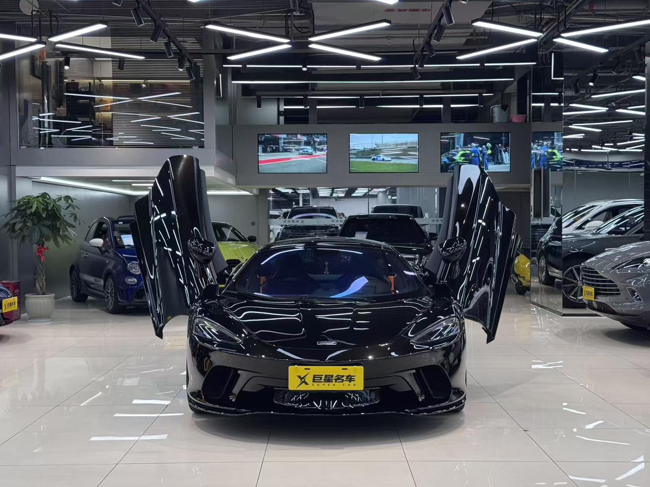 McLaren GT 2023 thumb 9