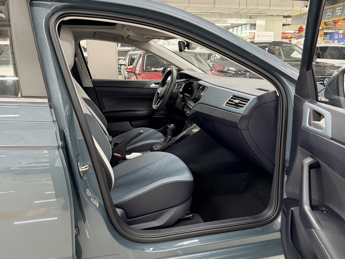 Volkswagen Lavida XR 2023 thumb 10