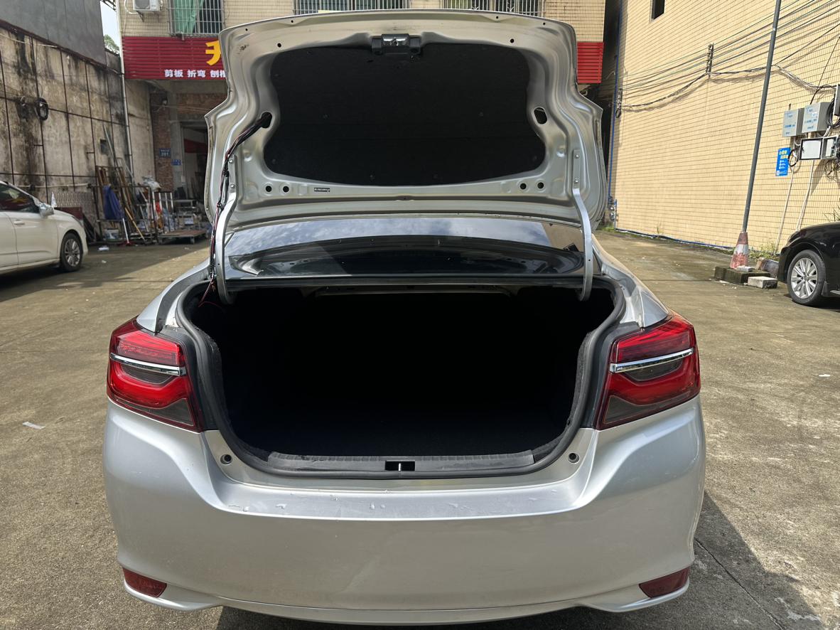 Toyota Vios 2021 thumb 9