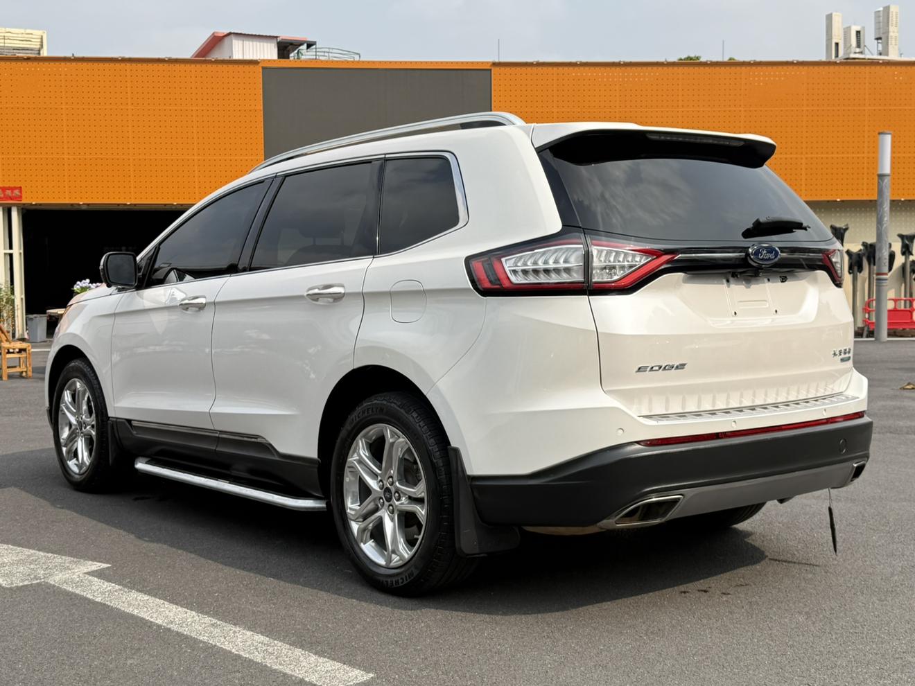 Ford Edge 2016 thumb 2