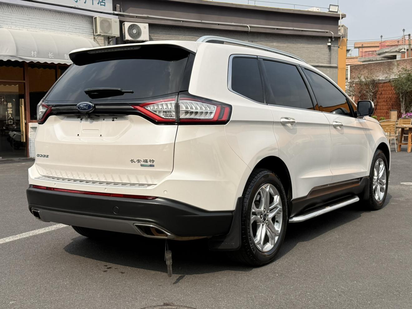 Ford Edge 2016 thumb 4