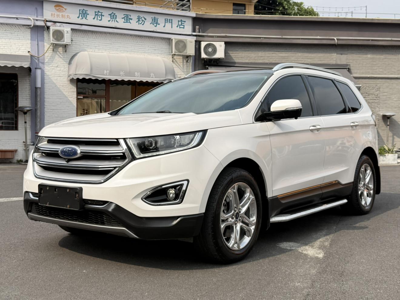 Ford Edge 2016 thumb 12