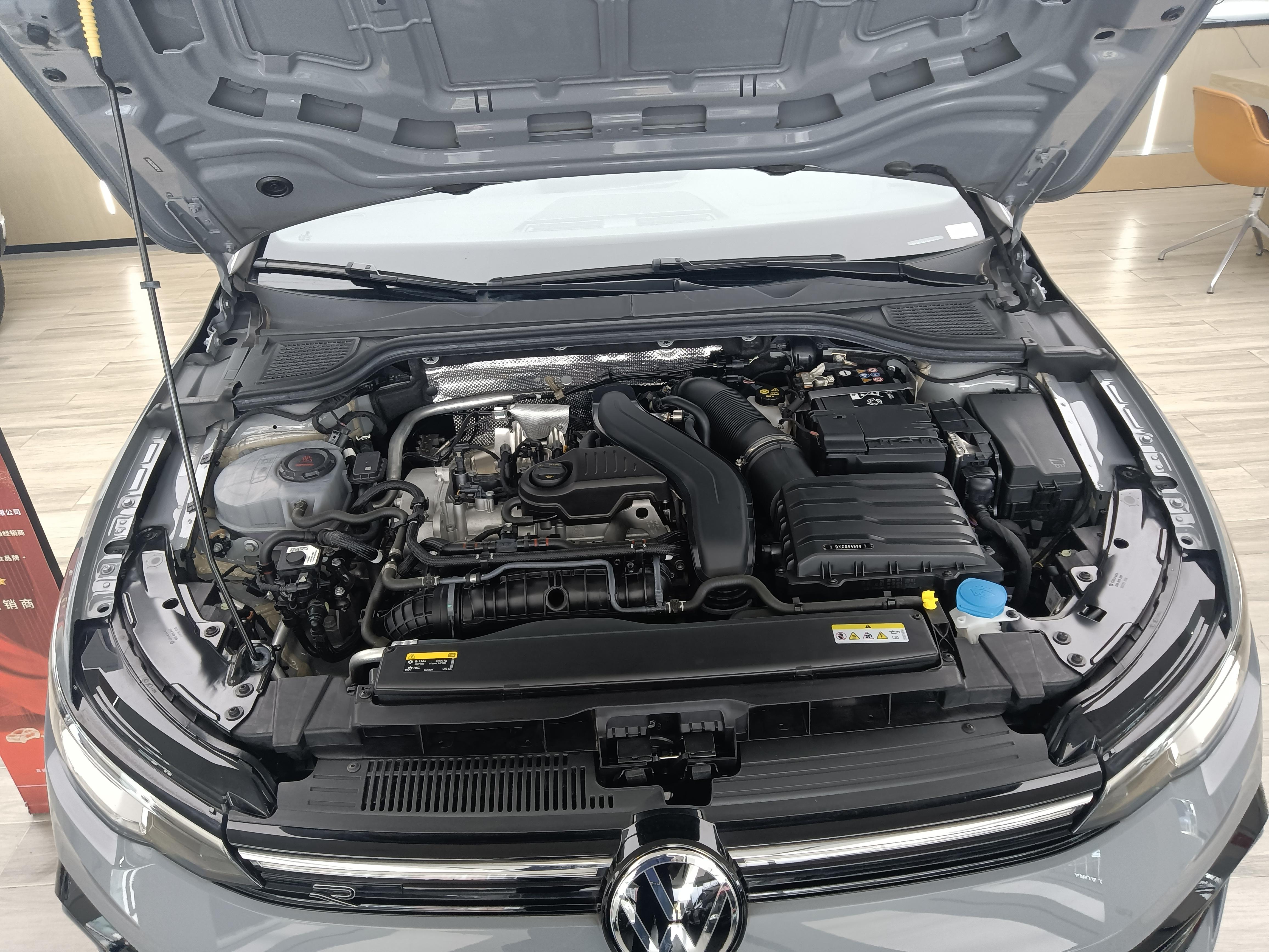 Volkswagen Golf Sportsvan 2025 thumb 3