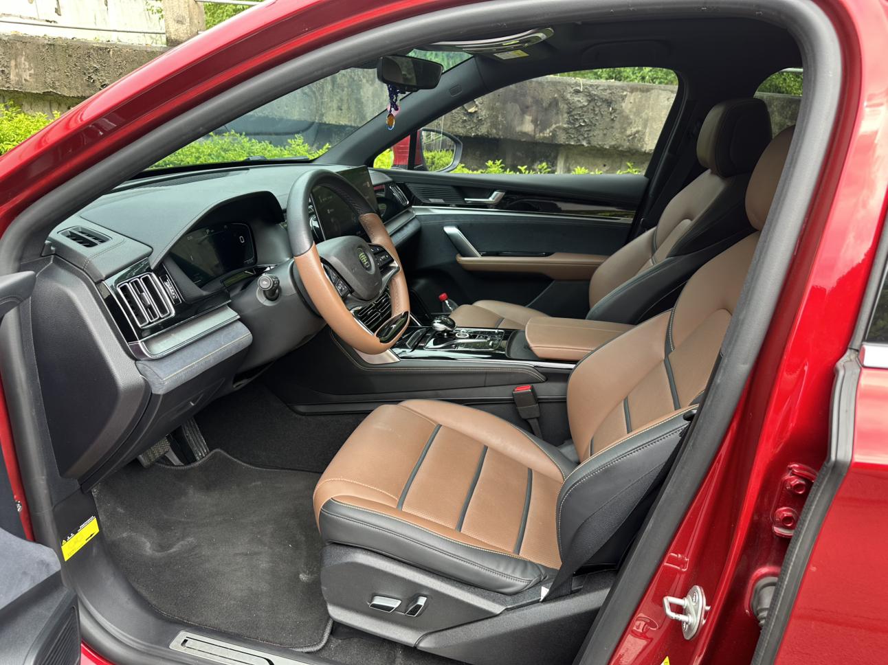 BYD Tang 2021 thumb 10