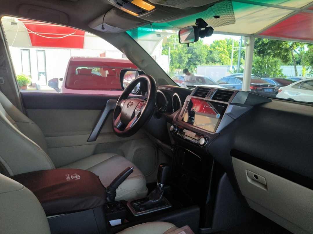 Toyota Land Cruiser Prado 2014 thumb 4