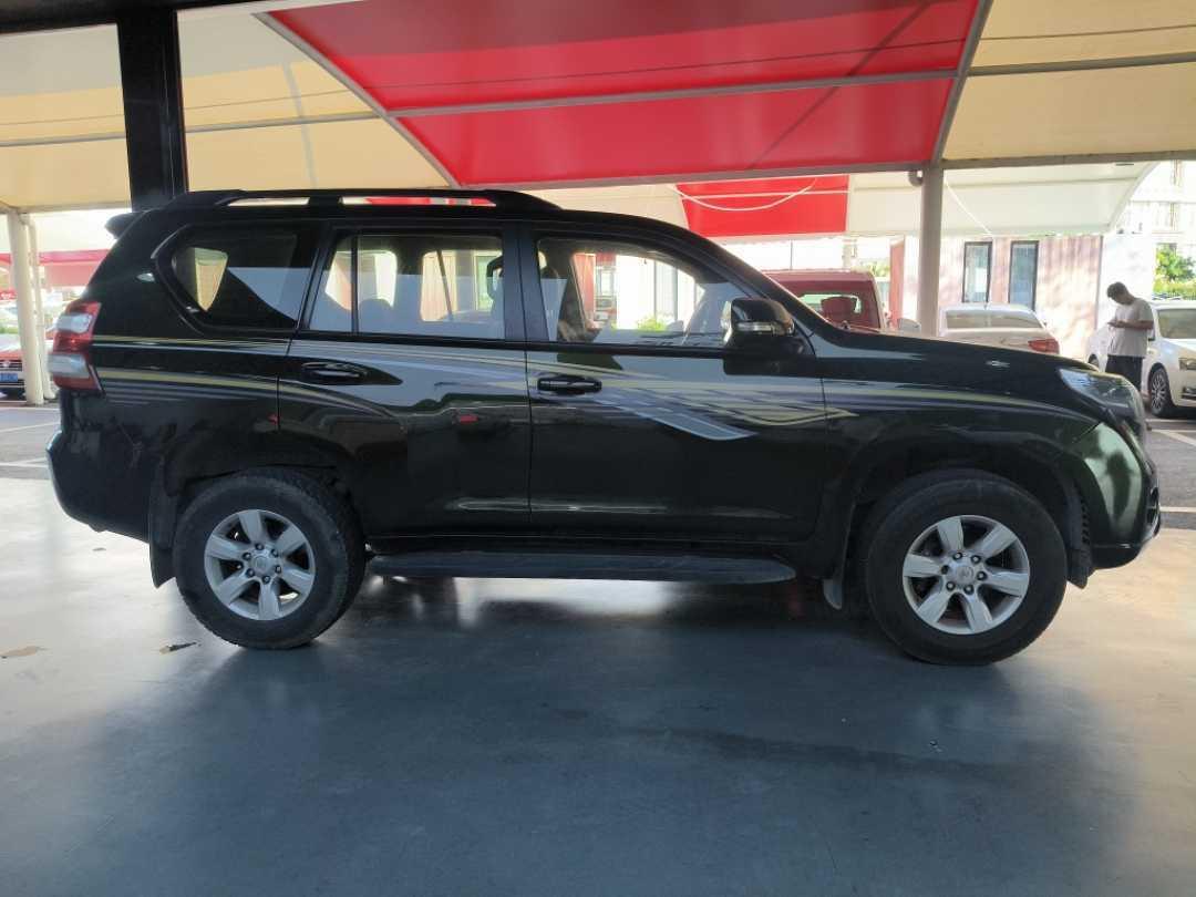 Toyota Land Cruiser Prado 2014 thumb 11