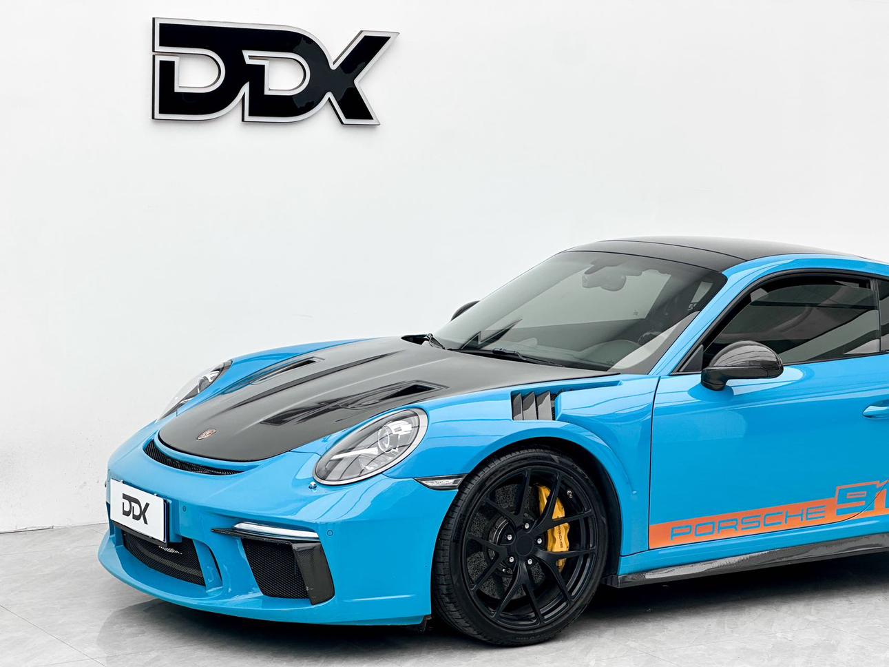 Porsche 911 2016 thumb 7